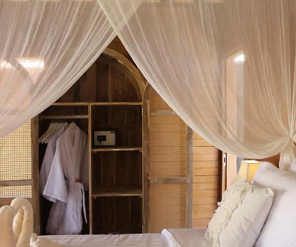 Village Jungle Resort