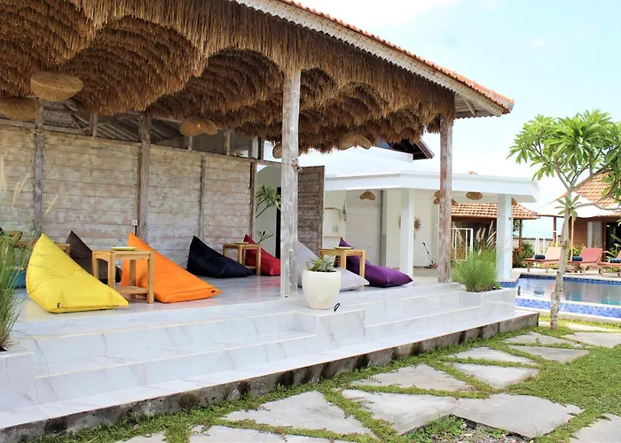 Village Jungle Resort Batununggul