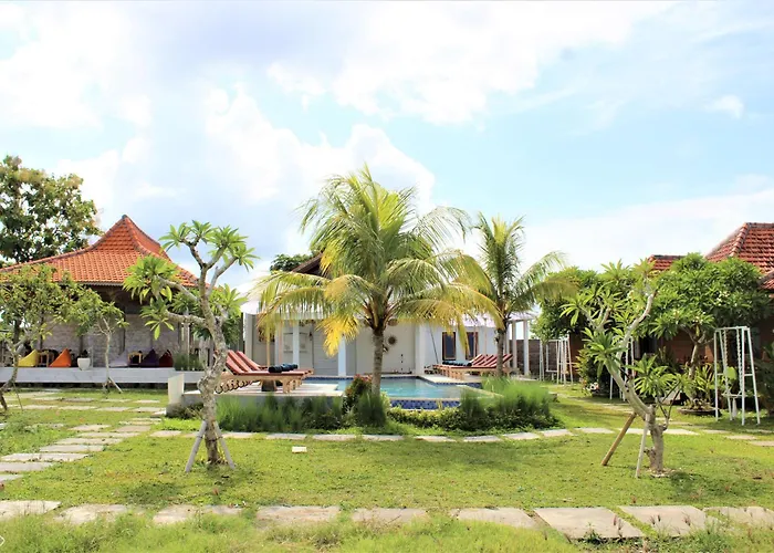 Resort Village Jungle Batununggul
